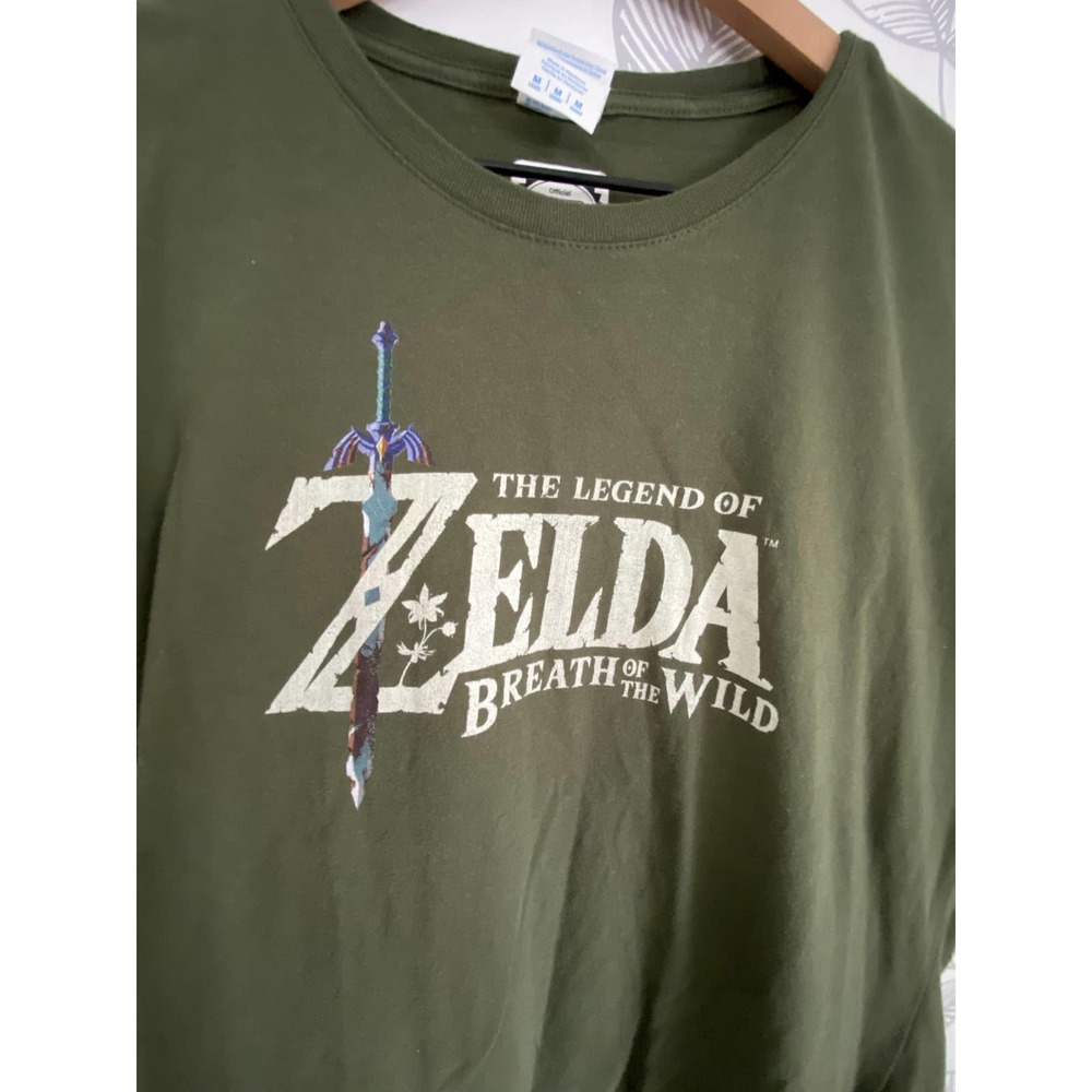 Official Nintendo Legend of Zelda Green T-shirt, Size W M